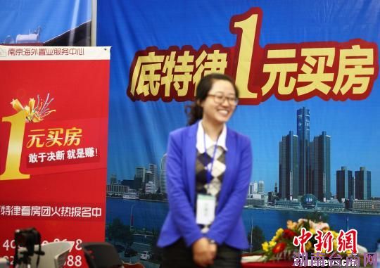 �Ͼ�������ҵ��Ȼ���µͼ��ջ󱳺�������