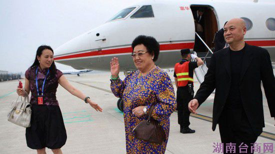 �������㸻�����ӳ��������� ���޶���Ĭ��ʮ��Ҿ���