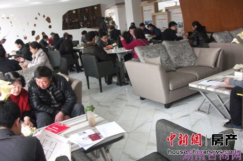 �չ���Ƶ�����ڳɽ����»�7�±���¥����������