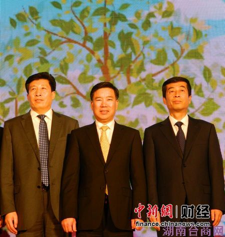 ��ʿ�������������Ʒ����������ͦ��ҵ��ͷ��