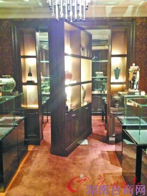 �Զ����ϵĲر����ҡ�