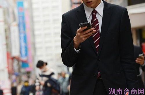 �ձ������ֻ��ռ���Զ��������������� ��53.5%