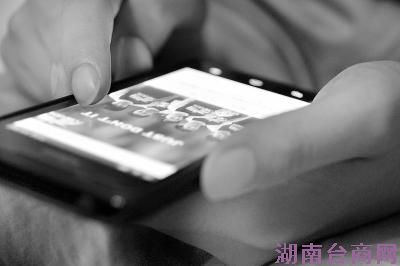 ����ͷ����һ����ֻ��ƽ̨����������