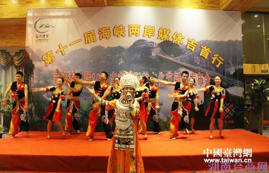 �������ֳ����������ɫ����