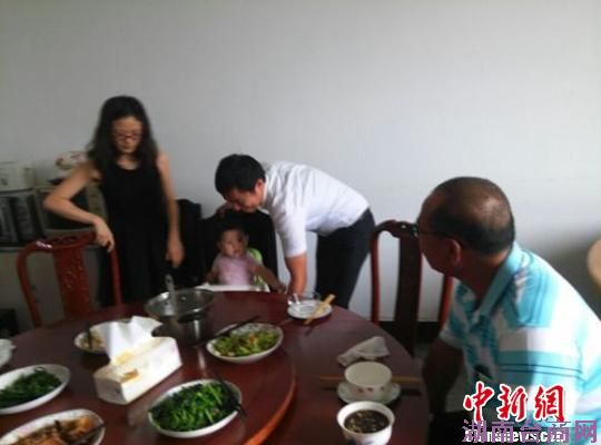 台商林铭志林重安父子希望继续扎根大陆创新做领跑者