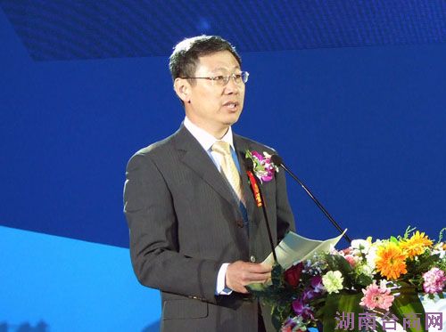 徐平履新后首次人事变动 胡汉杰、董修惠均升职 徐平履新后首次人事变动 胡汉杰、董修惠均升职